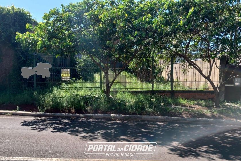 Terreno &agrave; venda - 362m&sup2; - Panorama