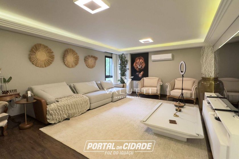 Sobrado &agrave; venda - 474m&sup2; - Condom&iacute;nio Vila Residencial B