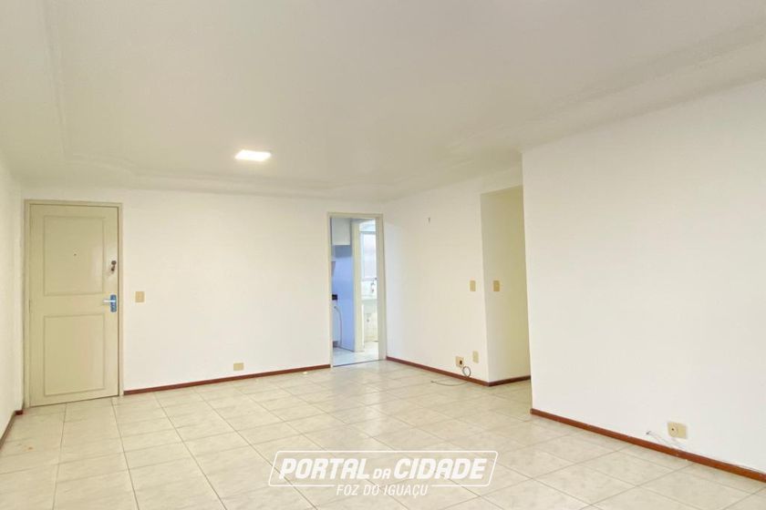 Apartamento &agrave; venda - 122m&sup2; - Centro