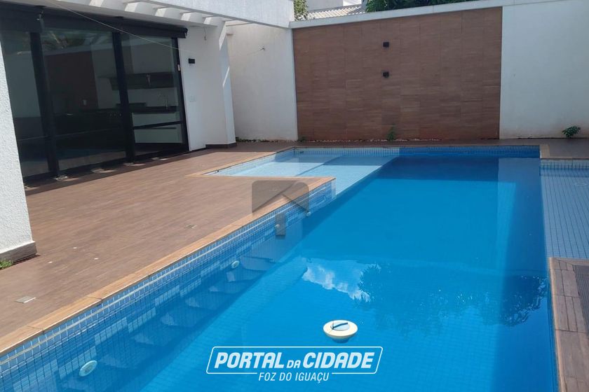 Casa &agrave; venda - 760m&sup2; - Maracan&atilde;