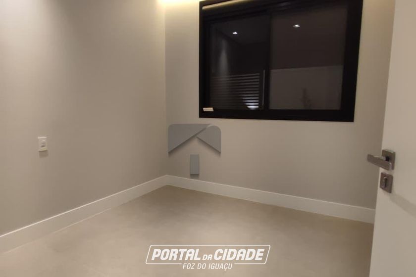 Casa &agrave; venda - 180m&sup2; - Carim&atilde;