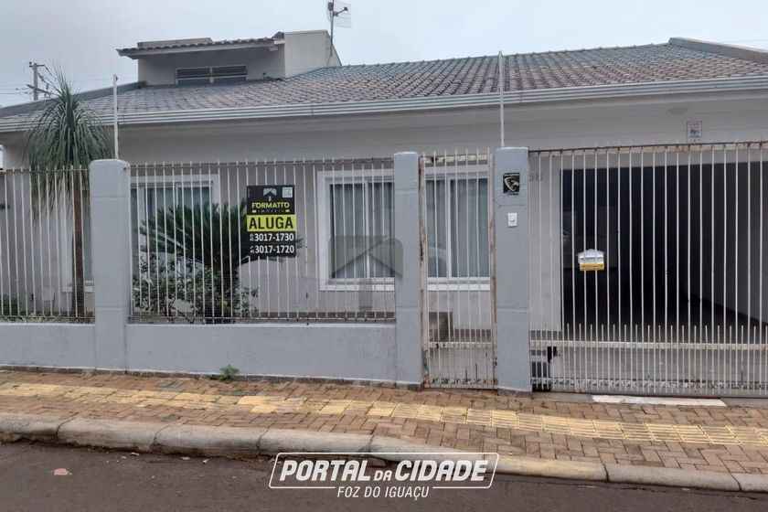 Casa para alugar - 250m&sup2; - Campos do Igua&ccedil;u
