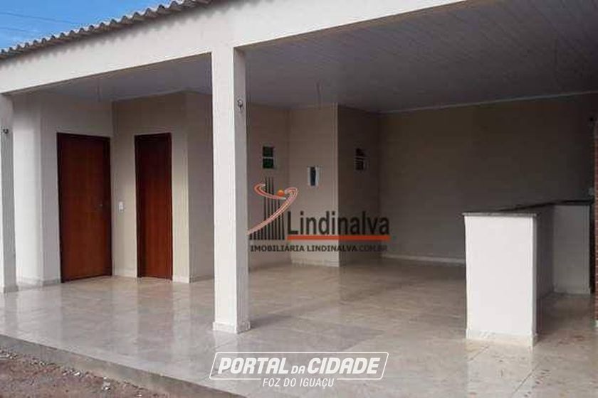 Ch&aacute;cara &agrave; venda - 820m&sup2; - Centro
