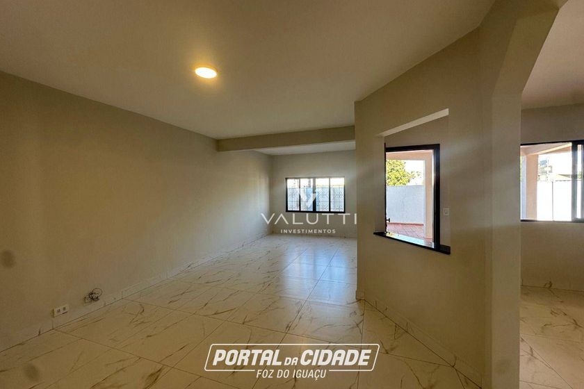 Sobrado &agrave; venda - 308m&sup2; - Jardim Alice I