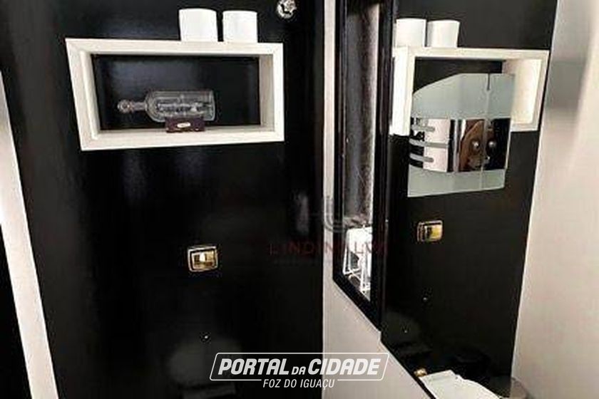 Sobrado &agrave; venda - 358m&sup2; - Jardim Polo Centro