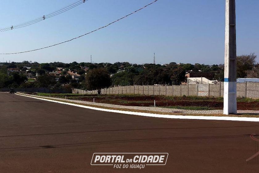 Terreno &agrave; venda - 360m&sup2; - Condominio Residencial Falls Ville