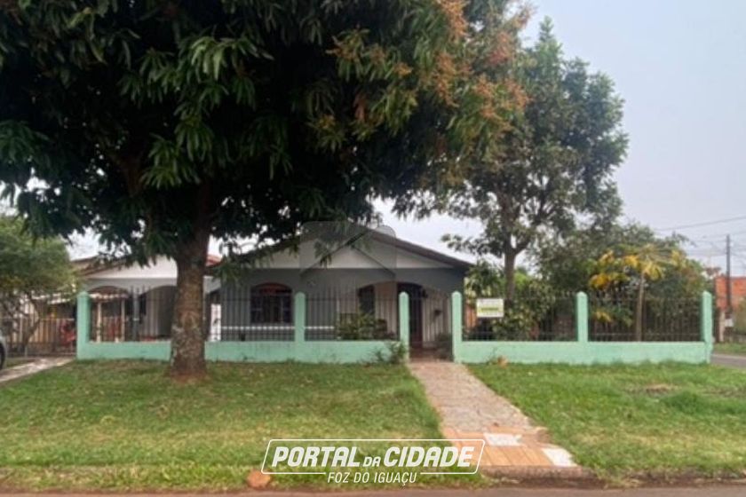 Casa &agrave; venda - 150m&sup2; - Portal da Foz
