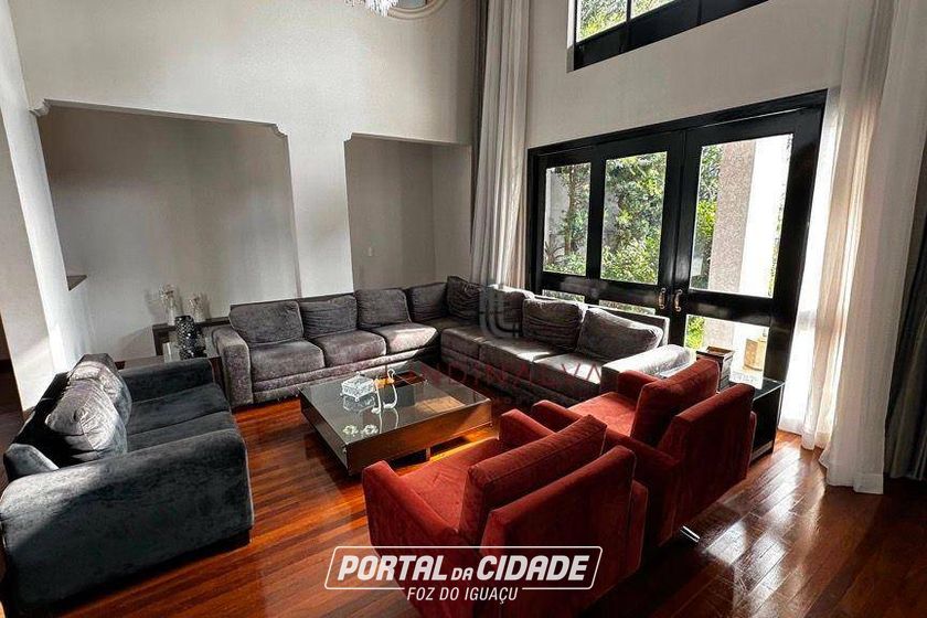 Sobrado &agrave; venda - 358m&sup2; - Jardim Polo Centro