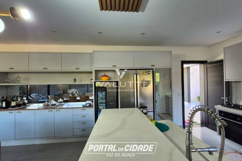 Sobrado &agrave; venda - 326m&sup2; - Condom&iacute;nio Residencial Dom Laurindo