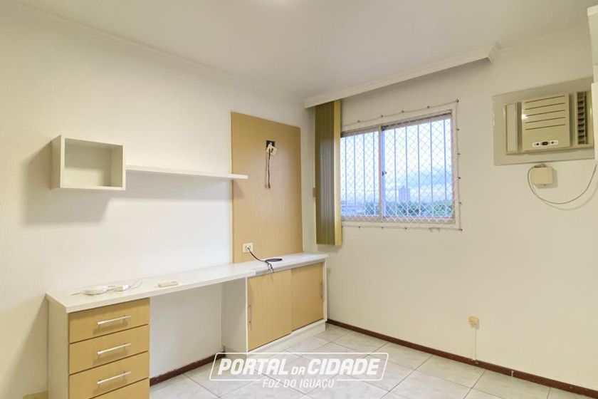 Apartamento &agrave; venda - 122m&sup2; - Centro