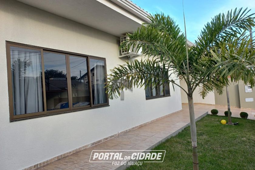 Casa &agrave; venda - 242m&sup2; - Bourbon