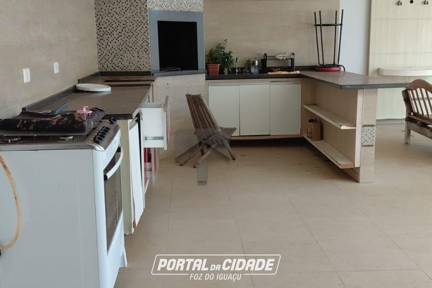 Casa para alugar - 220m&sup2; - Yolanda