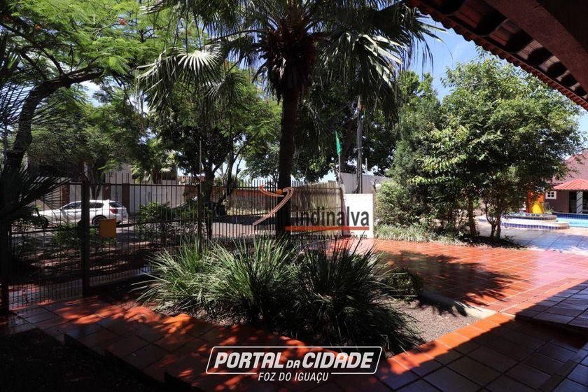 Casa &agrave; venda - 428m&sup2; - Jardim Alice I