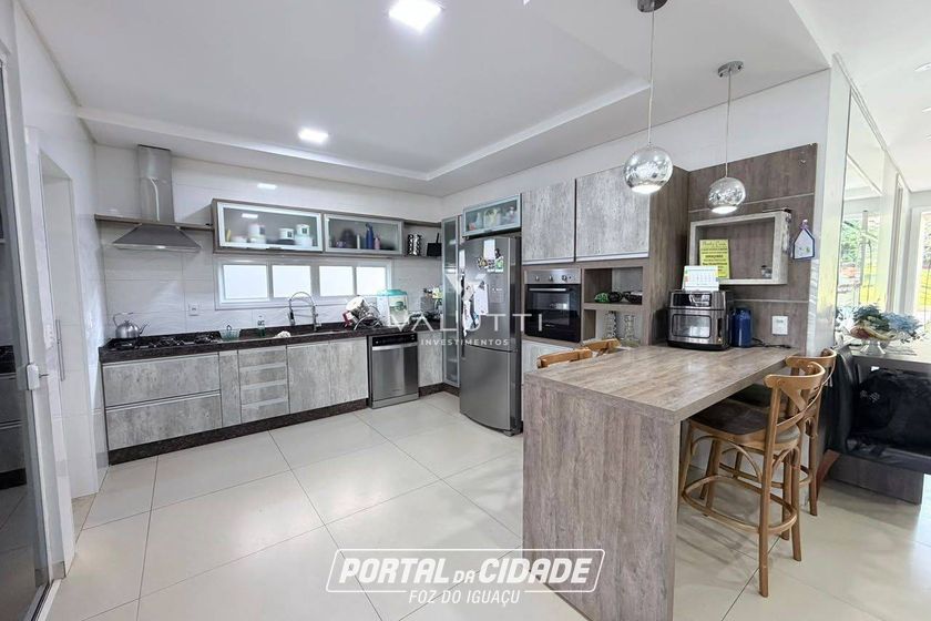 Sobrado &agrave; venda - 206m&sup2; - Condom&iacute;nio Terras Alpha I