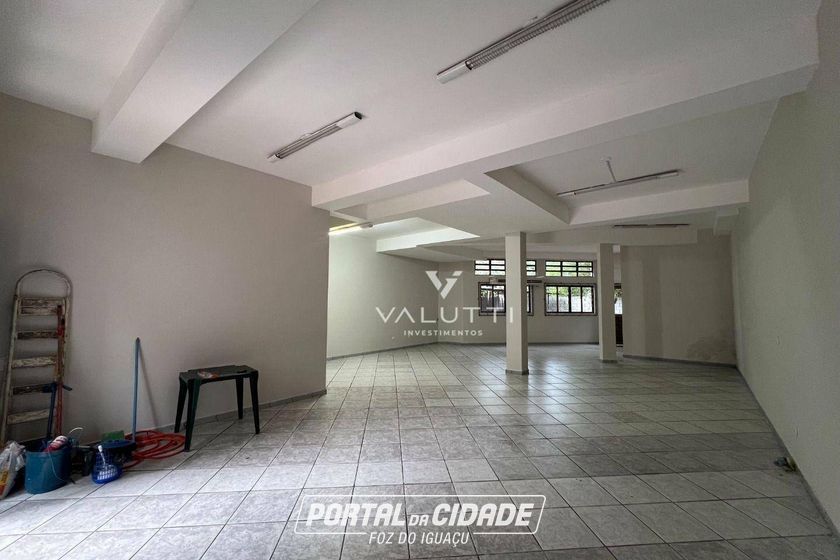 Sobrado para alugar - 354m&sup2; - Centro