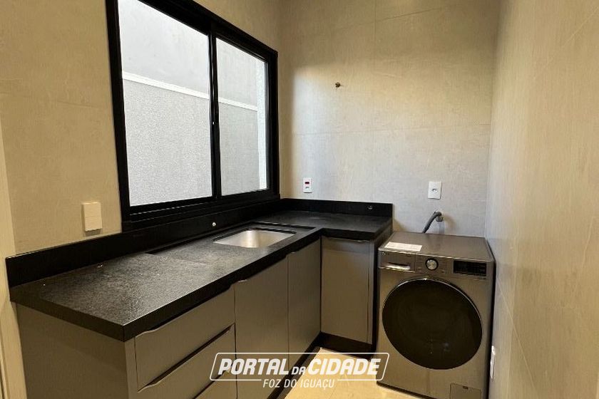 Casa &agrave; venda - 252m&sup2; - Condom&iacute;nio Residencial Vila A Park
