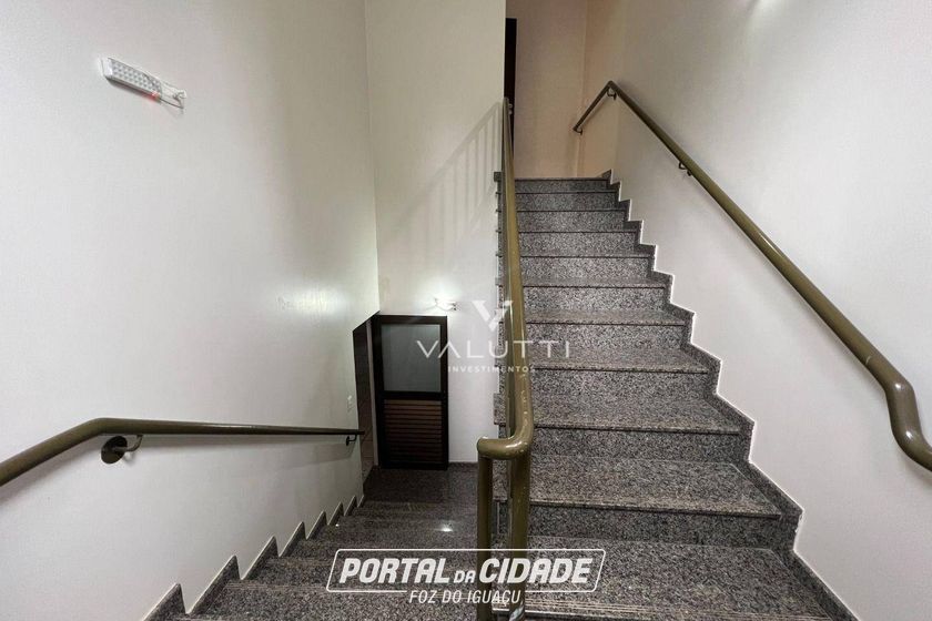 Sobrado para alugar - 354m&sup2; - Centro