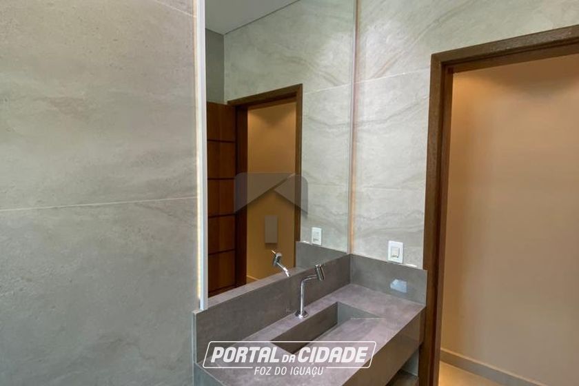 Casa &agrave; venda - 262m&sup2; - Jardim Bandeirantes
