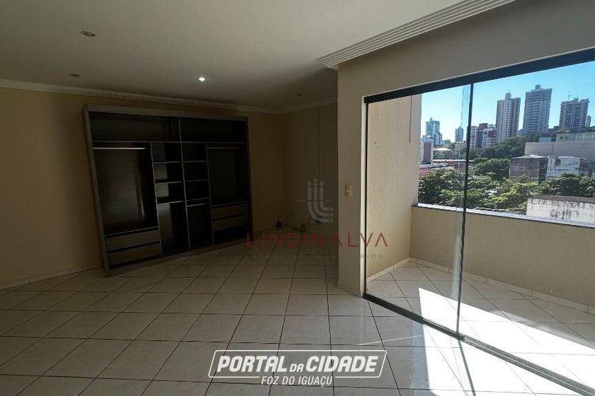 Apartamento para alugar - 200m&sup2; - Centro
