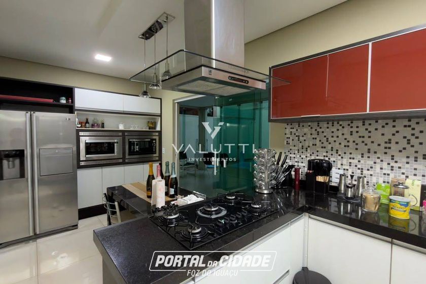 Sobrado &agrave; venda - 238m&sup2; - Jardim Lind&oacute;ia