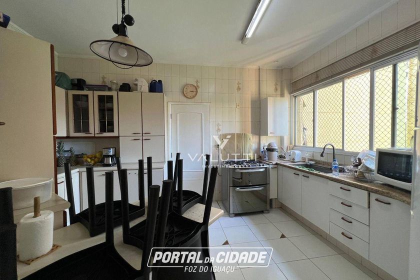 Apartamento &agrave; venda - 176m&sup2; - Edif&iacute;cio Solar Das Gaivotas