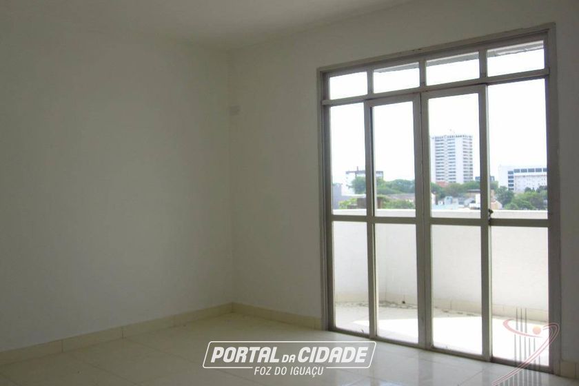 Apartamento &agrave; venda - 133m&sup2; - Centro
