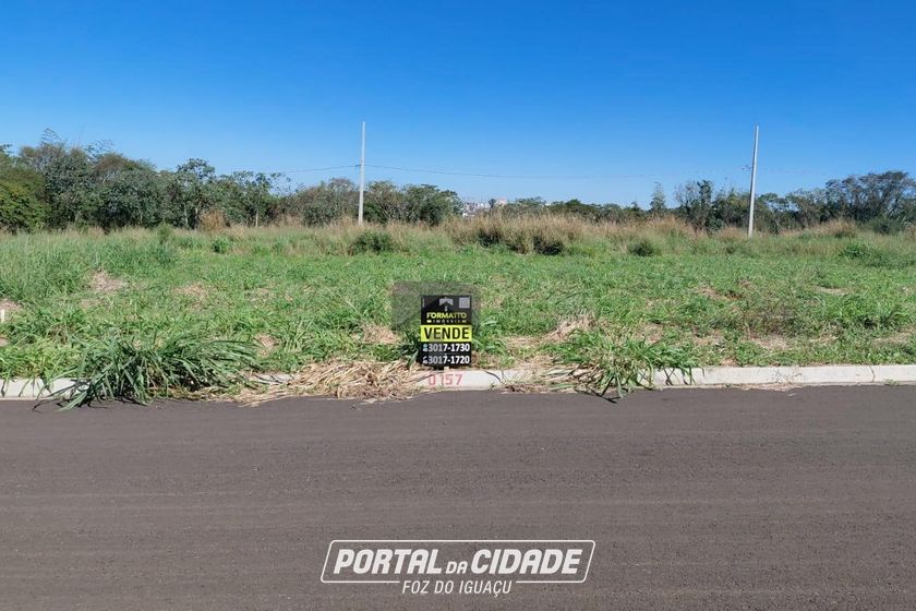 Terreno &agrave; venda - 250m&sup2; - Porto Belo