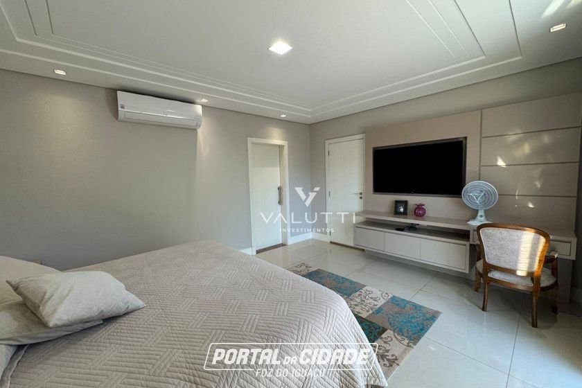 Sobrado &agrave; venda - 495m&sup2; - Condom&iacute;nio Arco de Paris