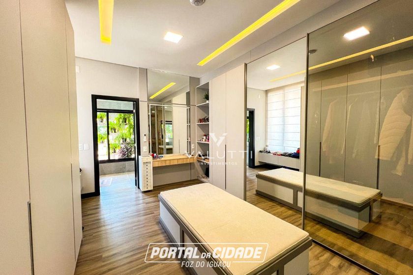 Casa &agrave; venda - 483m&sup2; - Condom&iacute;nio Residencial Castel Franco