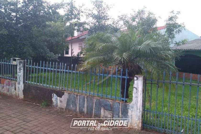 Casa &agrave; venda - 85m&sup2; - Centro