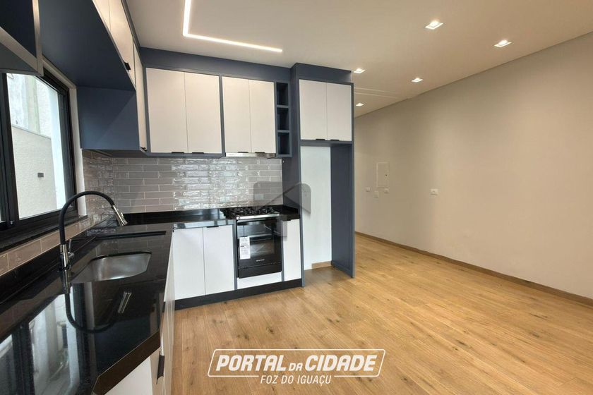 Sobrado para alugar - 240m&sup2; - Yolanda