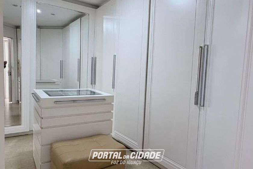 Sobrado &agrave; venda - 464m&sup2; - Condominio Residencial Lago dos Cisnes