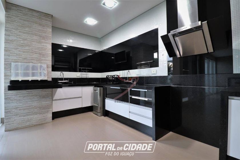 Casa &agrave; venda - 251m&sup2; - Condom&iacute;nio Residencial Arco di Roma