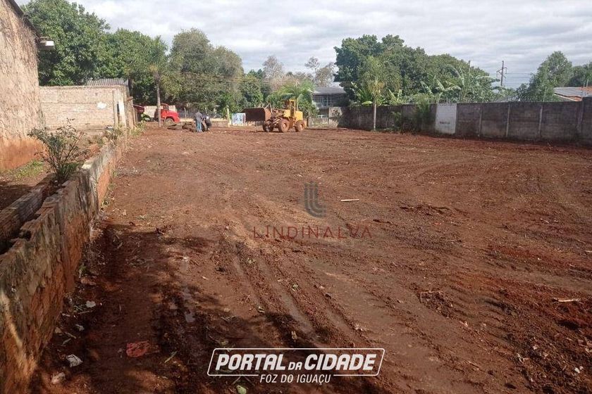 Terreno &agrave; venda - 1905m&sup2; - Jardim Porto Belo