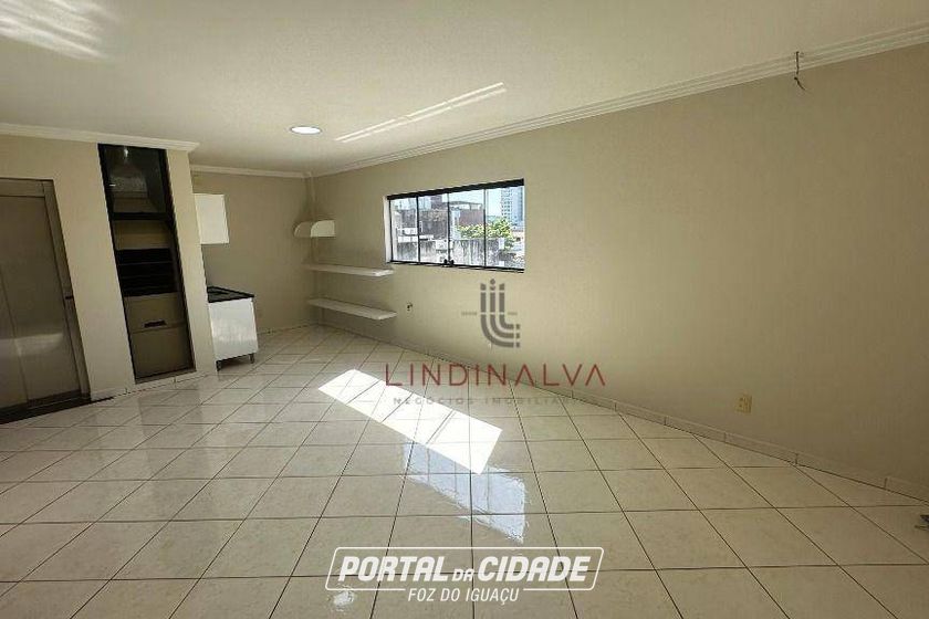 Apartamento para alugar - 200m&sup2; - Centro
