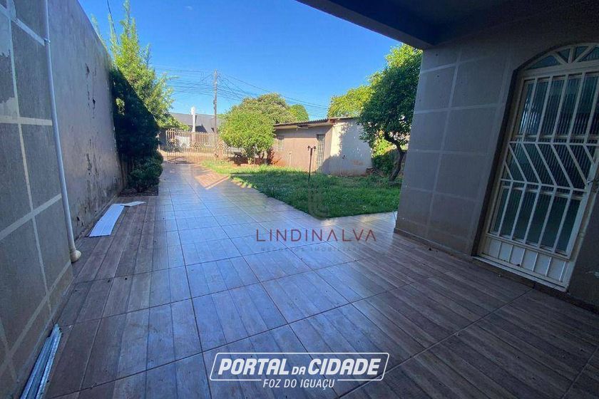 Sobrado para alugar - 100m&sup2; - Loteamento Lind&oacute;ia
