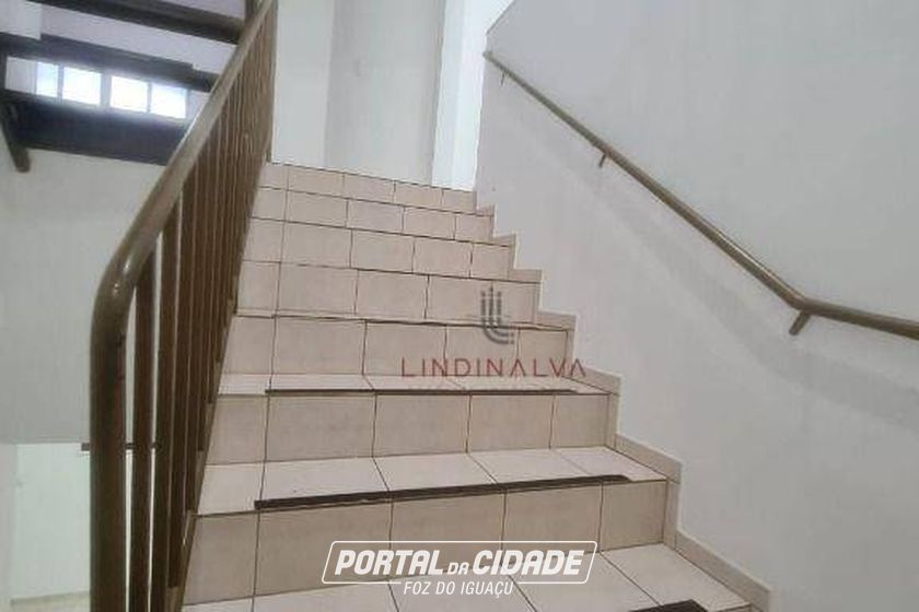 Sobrado para alugar - 649m&sup2; - Jardim Karla