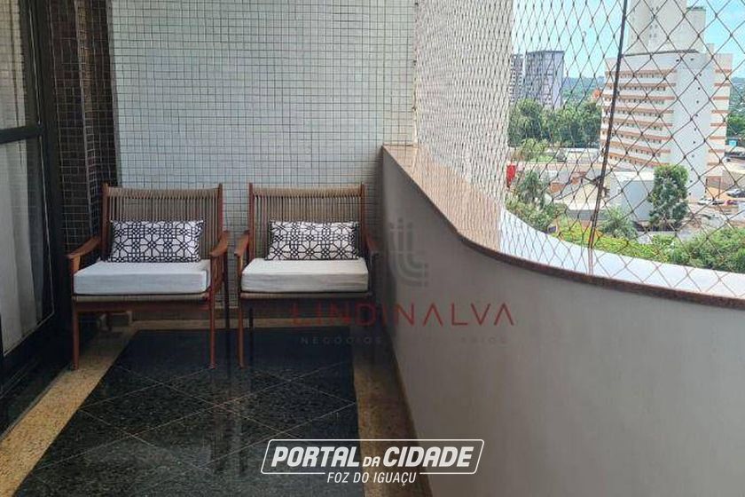 Apartamento &agrave; venda - 191m&sup2; - Edif&iacute;cio Solim&otilde;es