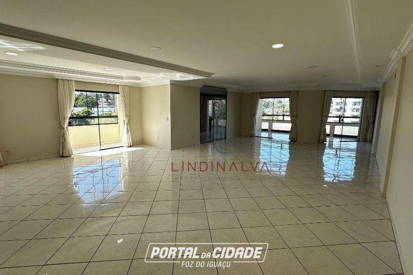 Apartamento para alugar - 400m&sup2; - Centro