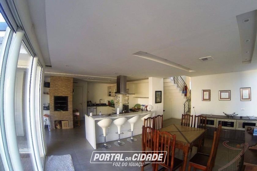 Sobrado &agrave; venda - 303m&sup2; - Condom&iacute;nio Horizontal Fechado Arco de Paris