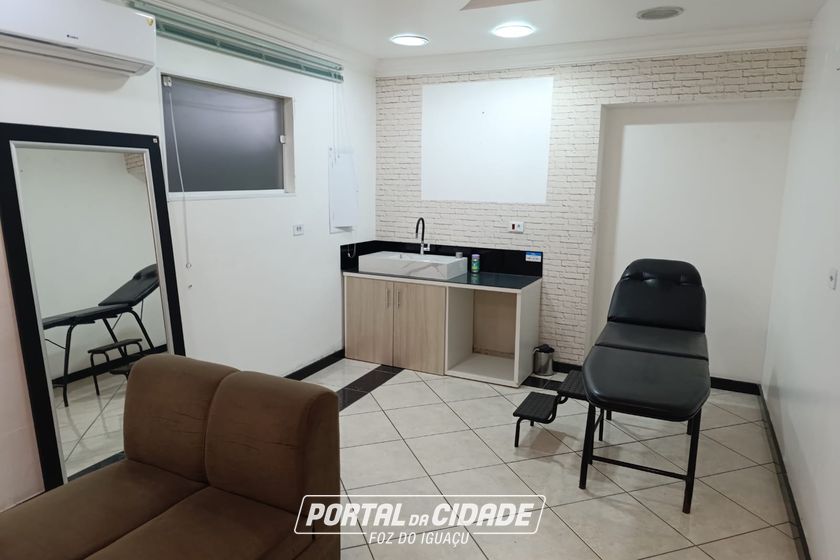 Sala Comercial para alugar - 150m&sup2; - Centro
