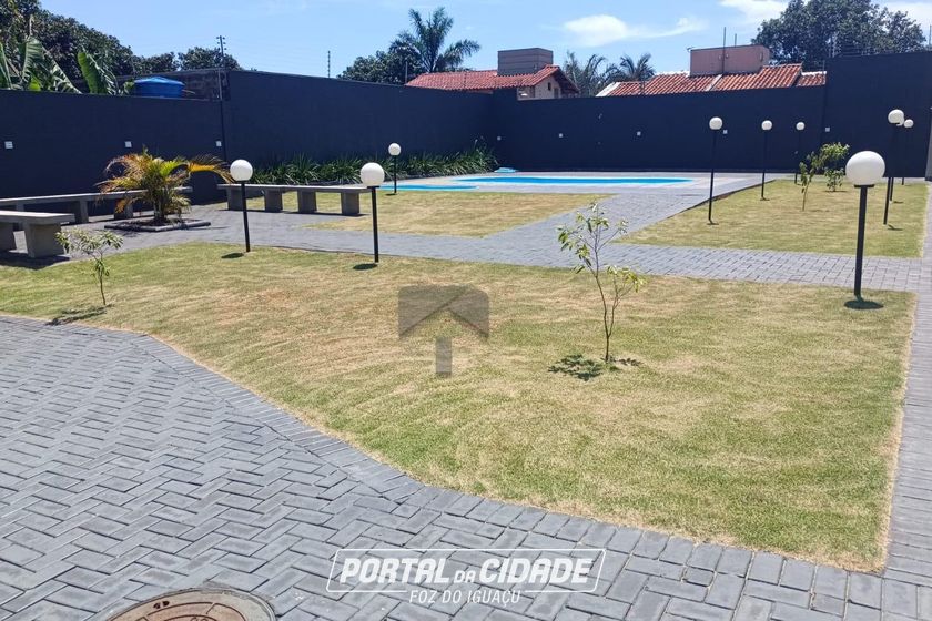 Terreno &agrave; venda - 353m&sup2; - Lancaster V