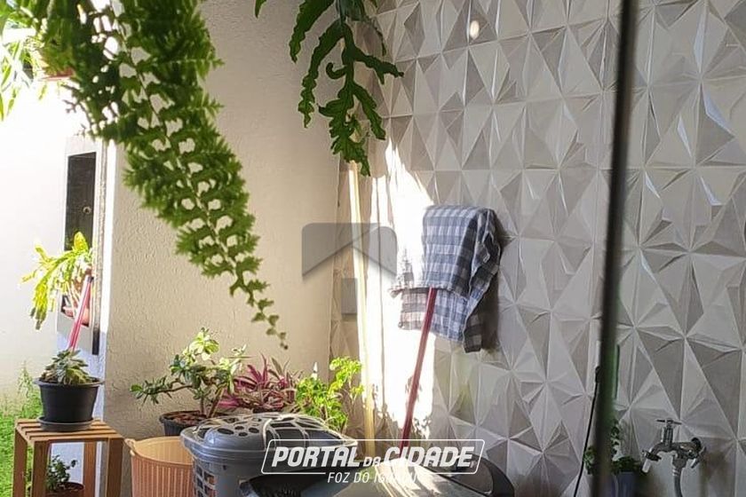 Casa &agrave; venda - 70m&sup2; - Parque Ouro Verde