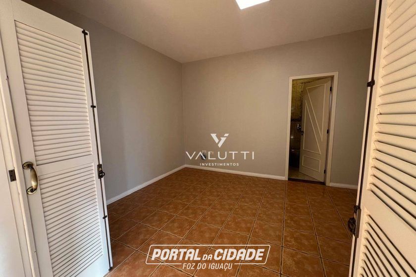 Casa &agrave; venda - 600m&sup2; - Condom&iacute;nio Chacara Natureza