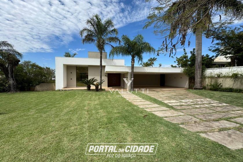 Casa &agrave; venda - 382m&sup2; - Condom&iacute;nio Vila Residencial B