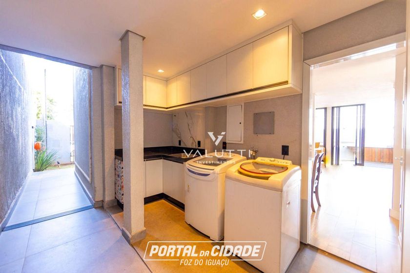 Sobrado &agrave; venda - 278m&sup2; - Jardim Canad&aacute;