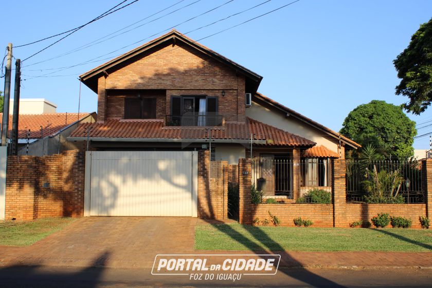 Sobrado &agrave; venda - 250m&sup2; - Jardim Eliza I