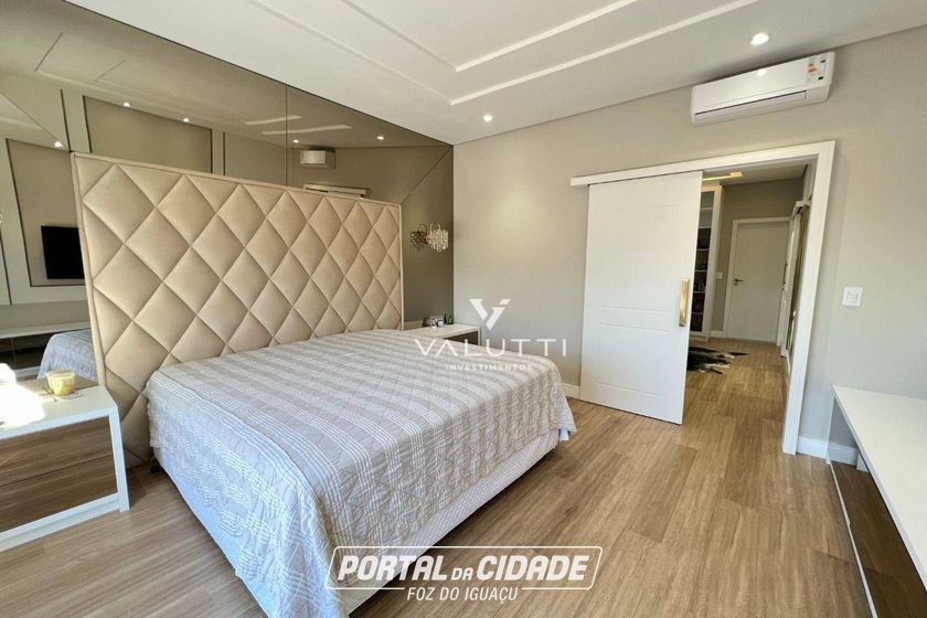 Sobrado &agrave; venda - 330m&sup2; - Condom&iacute;nio Residencial Vila A Park
