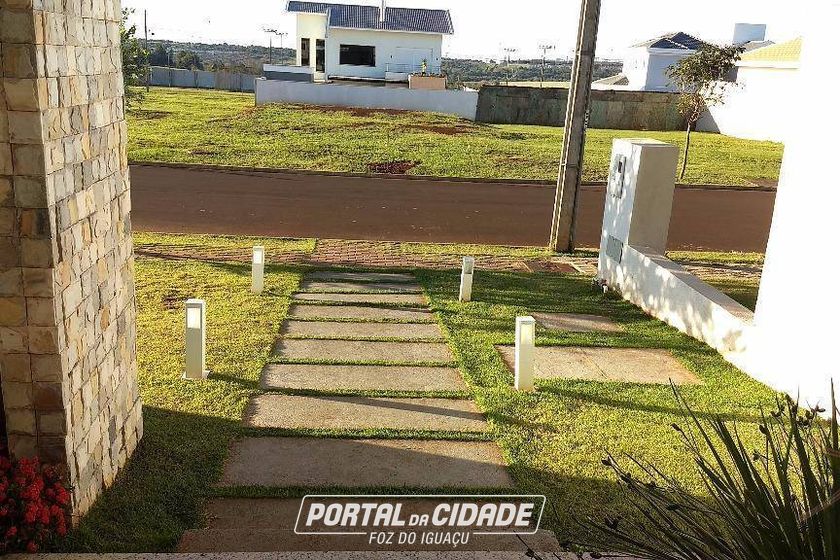 Sobrado &agrave; venda - 303m&sup2; - Condom&iacute;nio Horizontal Fechado Arco de Paris