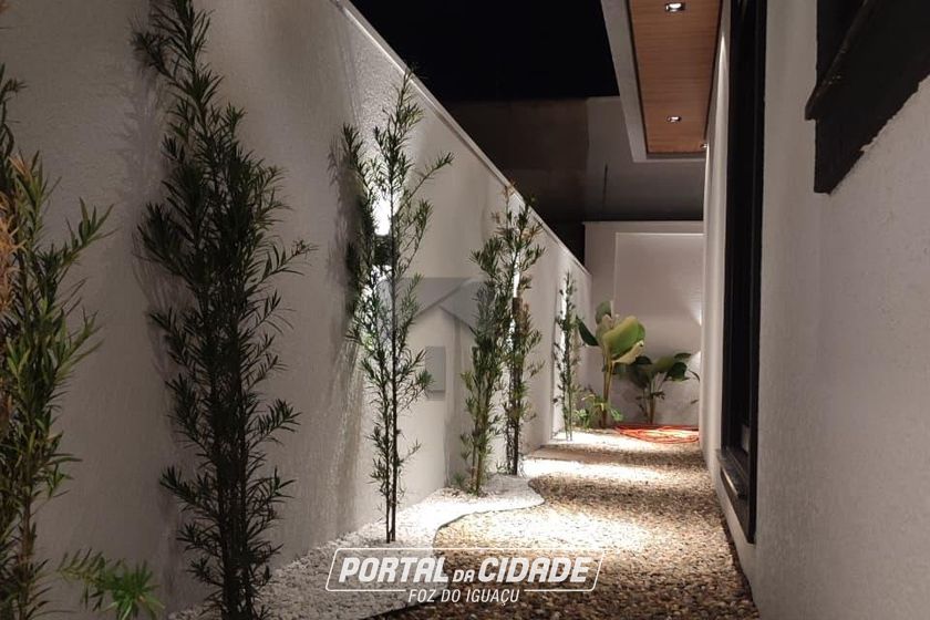 Casa &agrave; venda - 180m&sup2; - Carim&atilde;